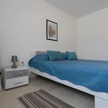 Apartman Atena B